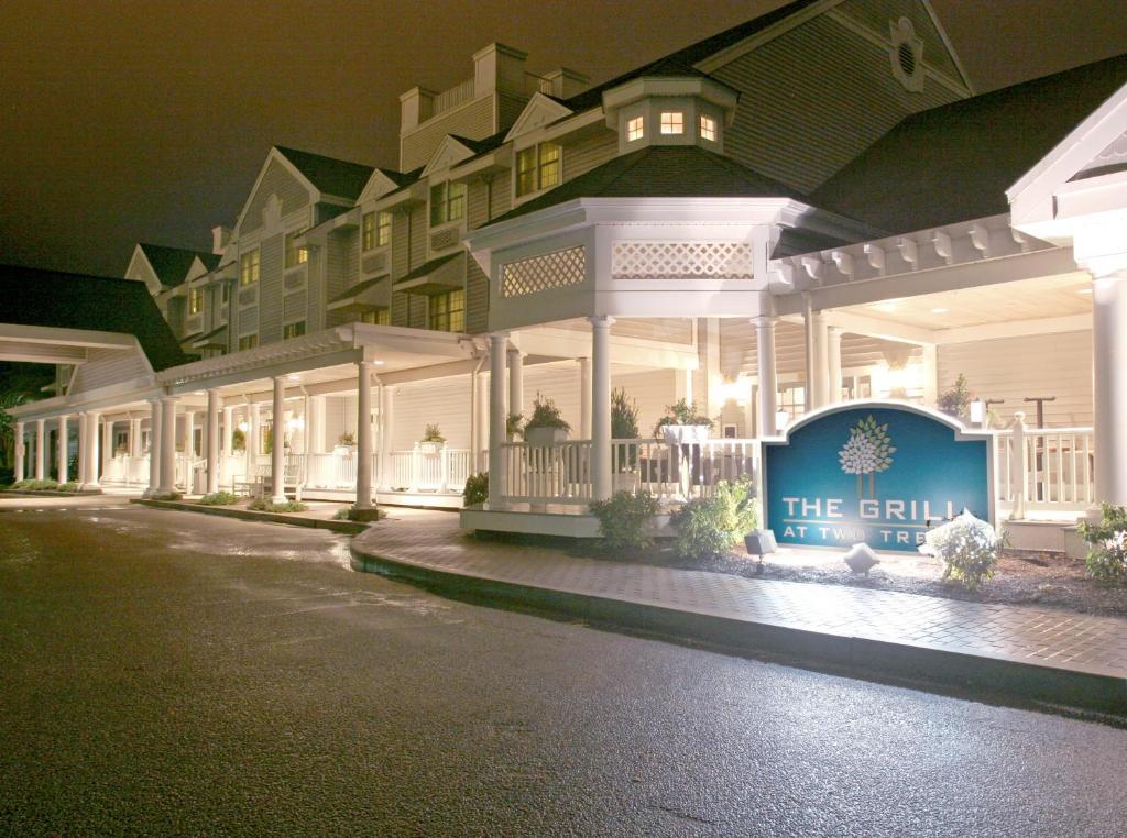 Two Trees Inn At Foxwoods Ledyard Center Exterior photo