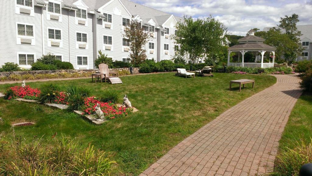 Two Trees Inn At Foxwoods Ledyard Center Exterior photo